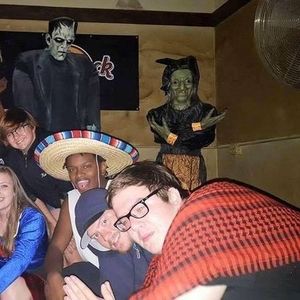 Meet your Posher, Alex